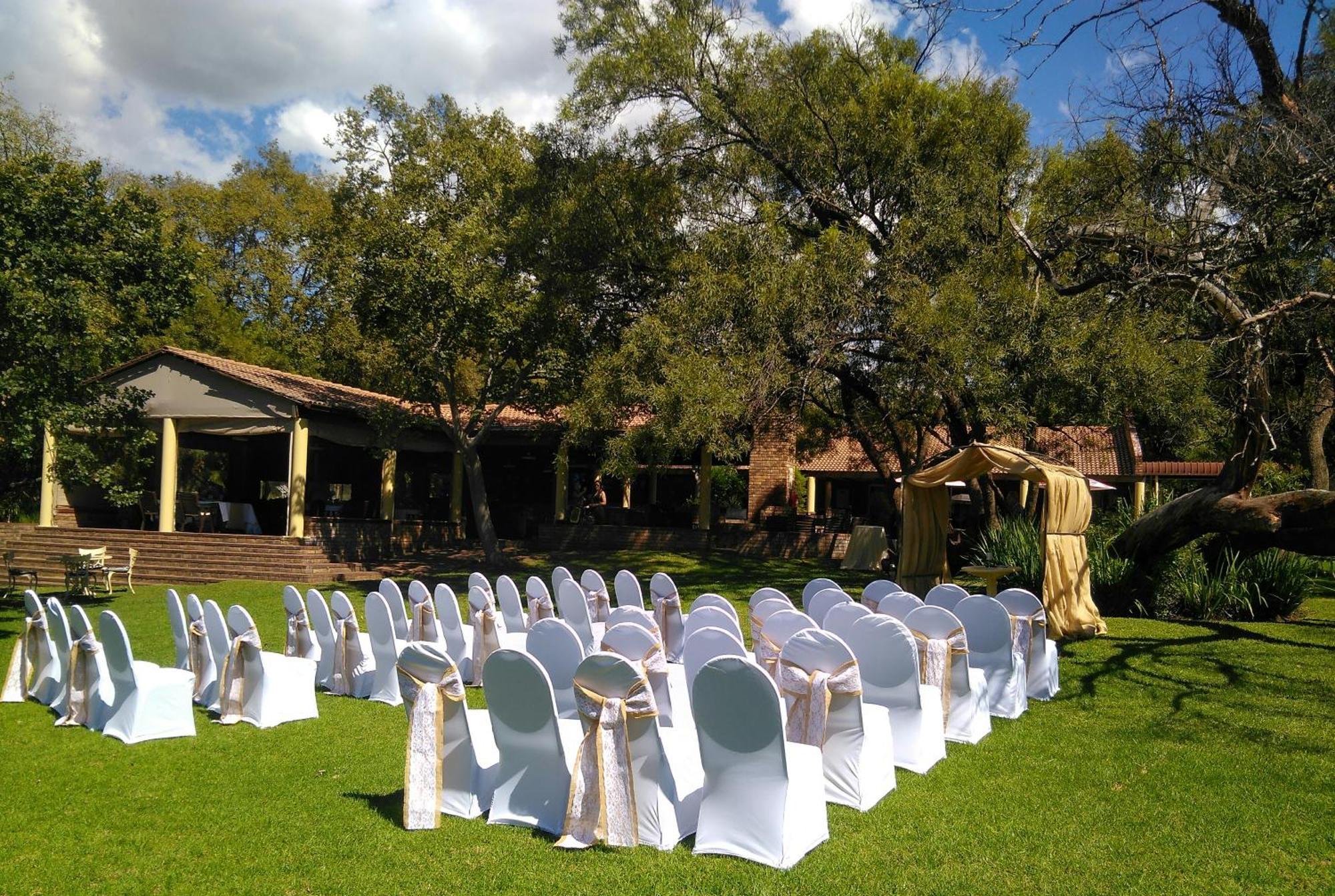 The Venue Country Hotel & Spa Pelindaba Buitenkant foto