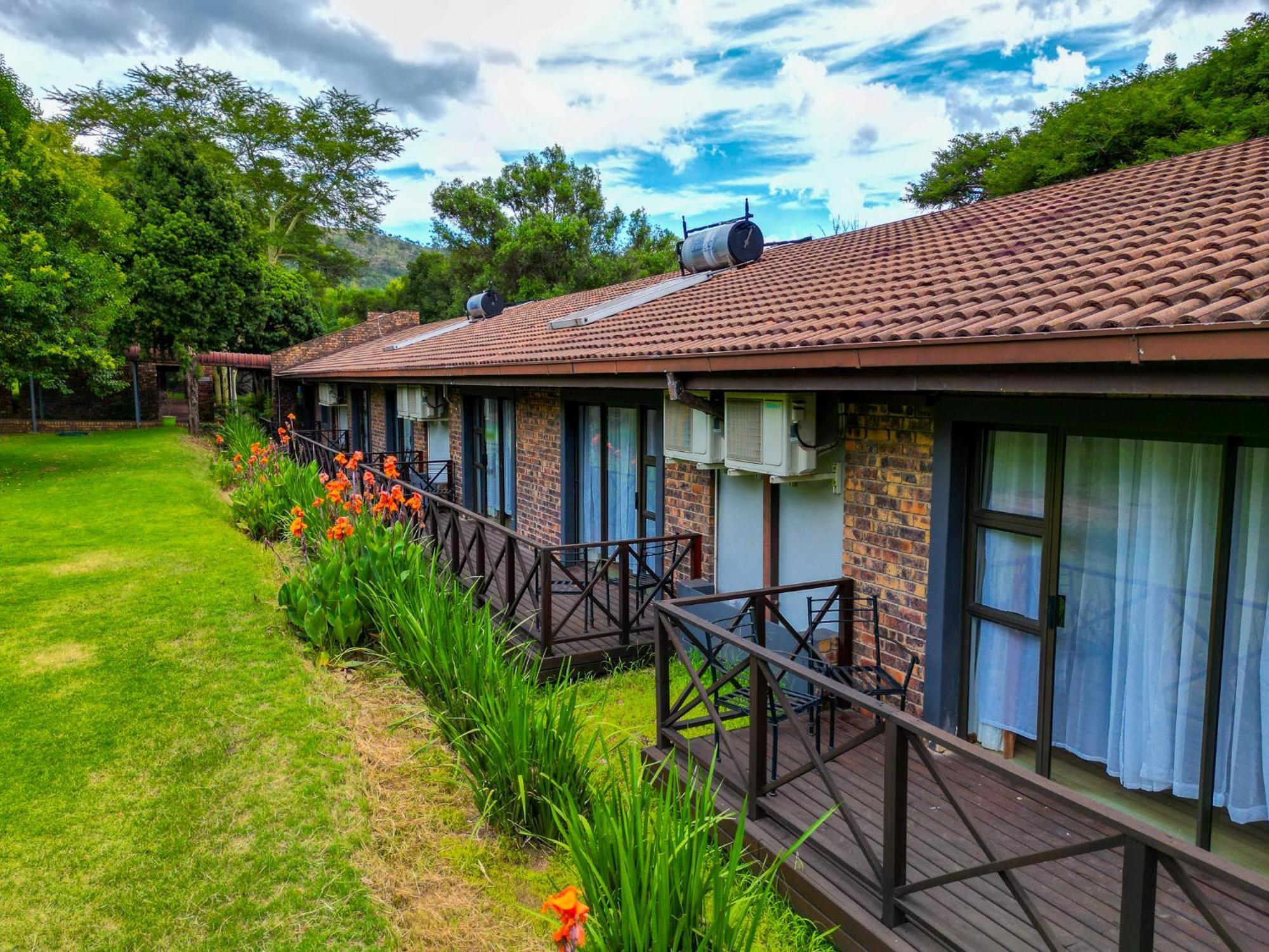 The Venue Country Hotel & Spa Pelindaba Buitenkant foto