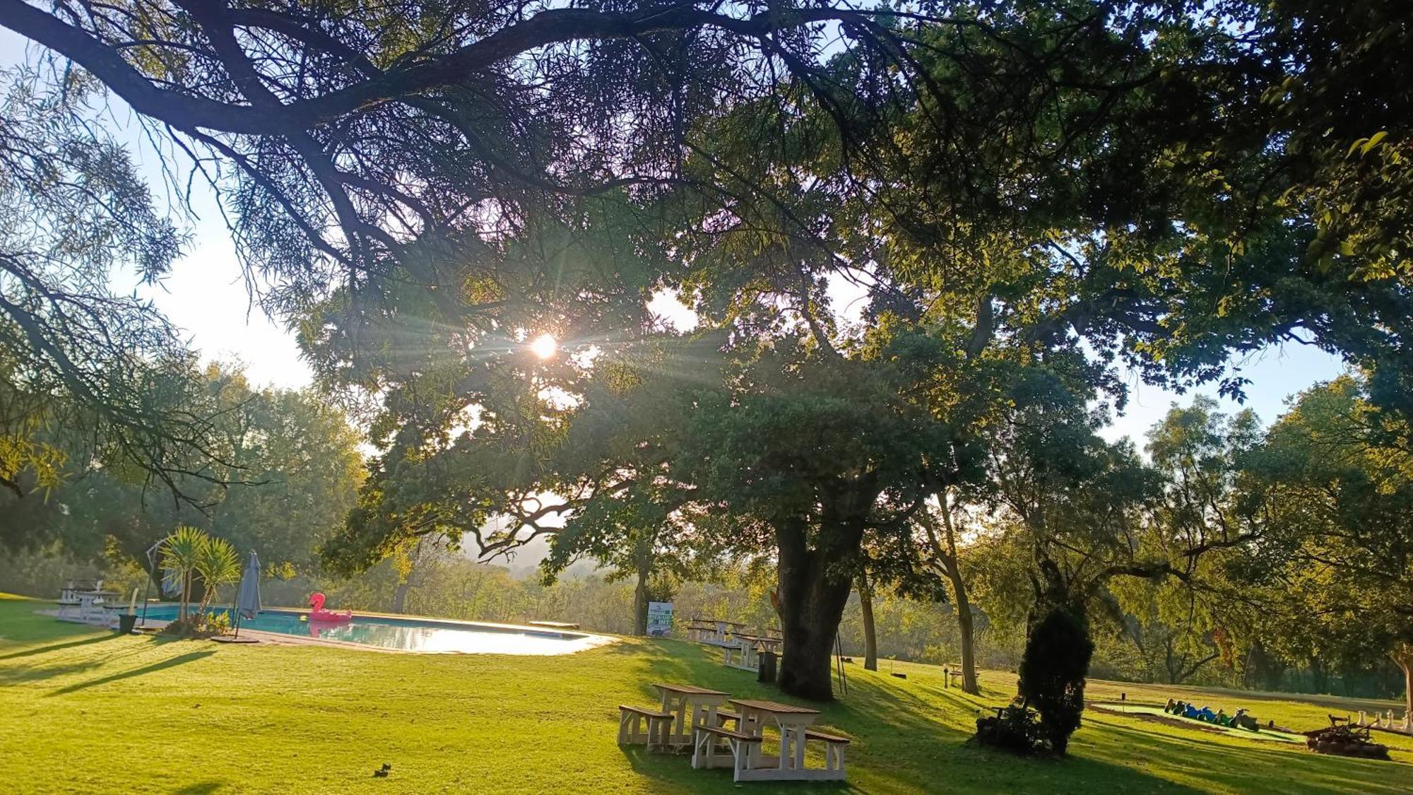 The Venue Country Hotel & Spa Pelindaba Buitenkant foto